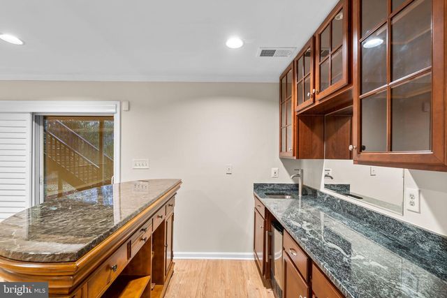 7711 ARROWOOD CT, Bethesda, MD 20817