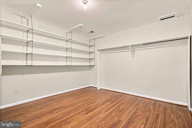 7711 ARROWOOD CT, Bethesda, MD 20817