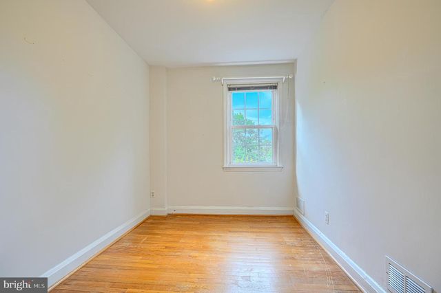 372 OLD TRAIL RD, Baltimore, MD 21212