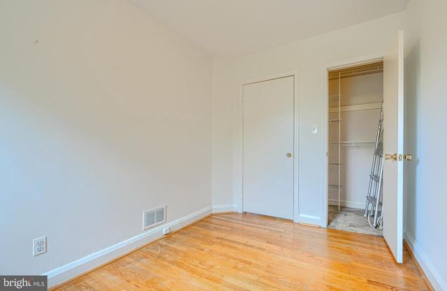 372 OLD TRAIL RD, Baltimore, MD 21212