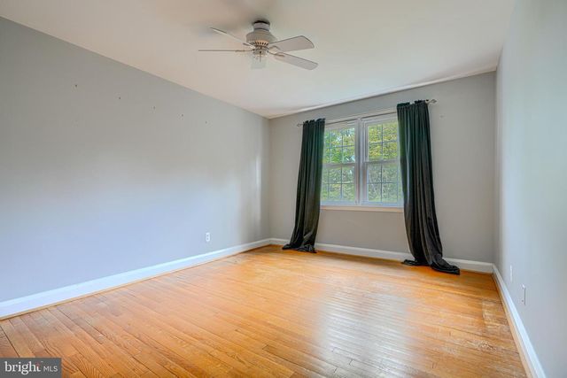 372 OLD TRAIL RD, Baltimore, MD 21212