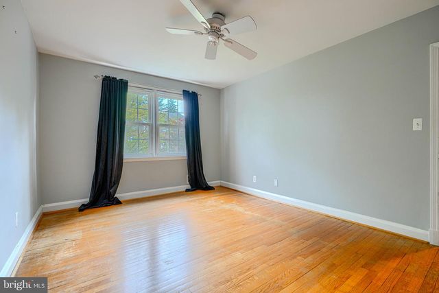 372 OLD TRAIL RD, Baltimore, MD 21212