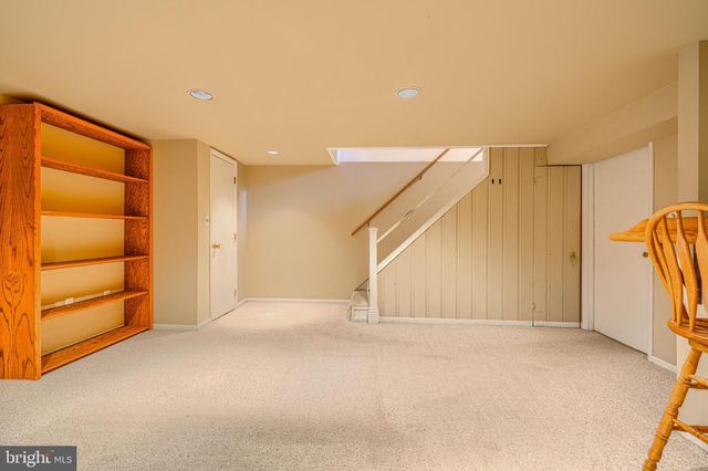 372 OLD TRAIL RD, Baltimore, MD 21212
