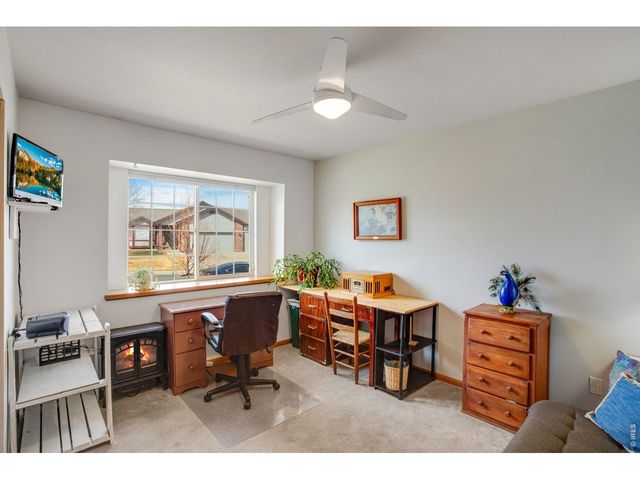 5930 Meadow Creek Ln, Loveland, CO 80538