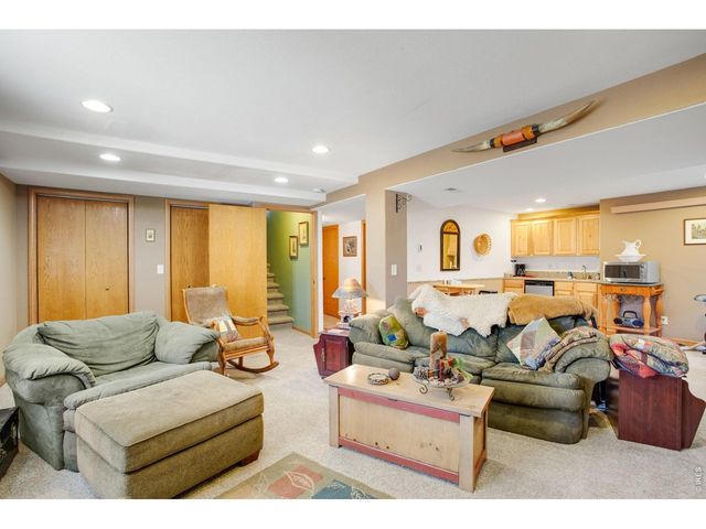 5930 Meadow Creek Ln, Loveland, CO 80538