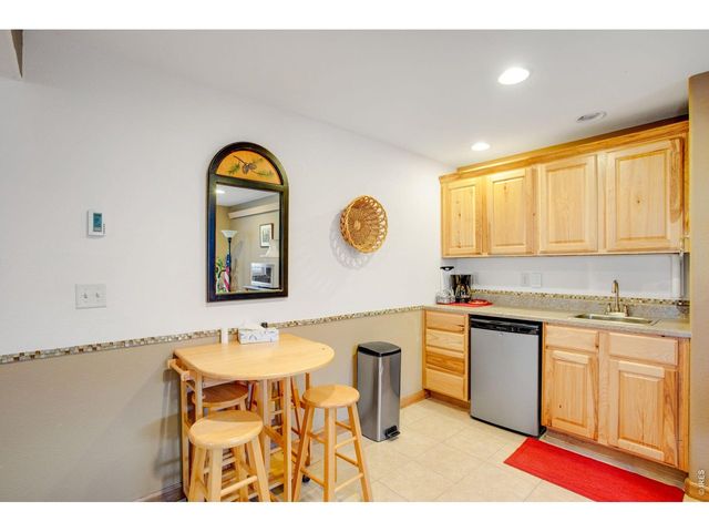 5930 Meadow Creek Ln, Loveland, CO 80538