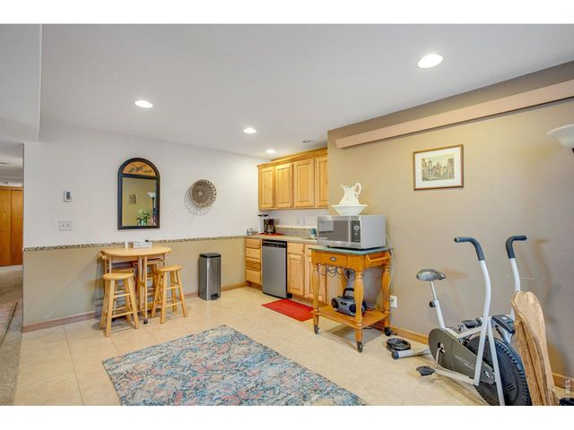 5930 Meadow Creek Ln, Loveland, CO 80538