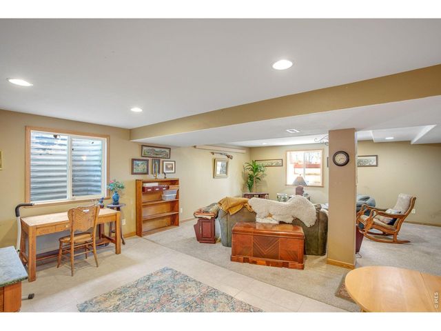 5930 Meadow Creek Ln, Loveland, CO 80538