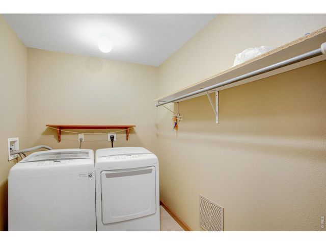 5930 Meadow Creek Ln, Loveland, CO 80538