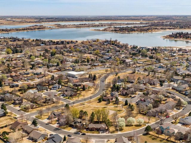 5930 Meadow Creek Ln, Loveland, CO 80538