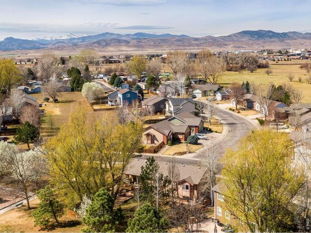 5930 Meadow Creek Ln, Loveland, CO 80538