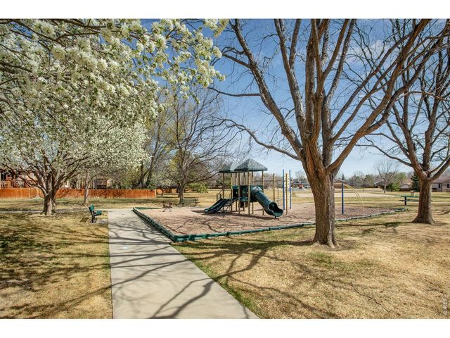 5930 Meadow Creek Ln, Loveland, CO 80538