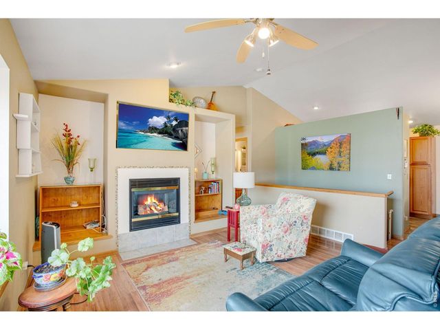 5930 Meadow Creek Ln, Loveland, CO 80538