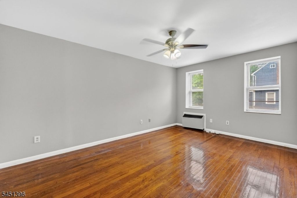 19 Lyons Ave 204, Newark City, NJ 07112 — photo 4