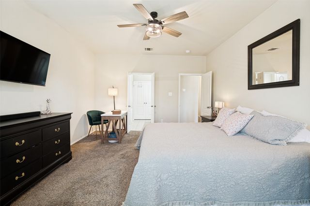 702 Champlain Court, Midlothian, TX 76065