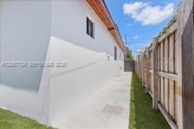 4328 SW 9th Ter, Miami, FL 33134