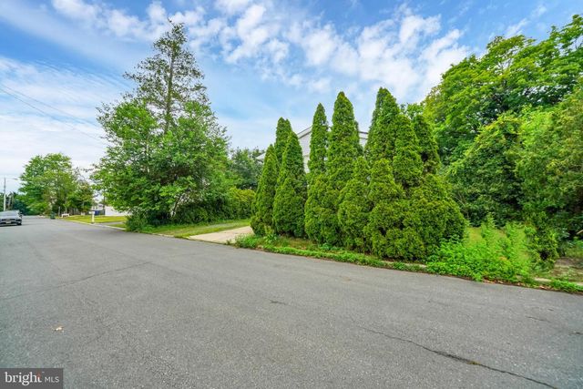 119 CLINTON ST, Hightstown, NJ 08520