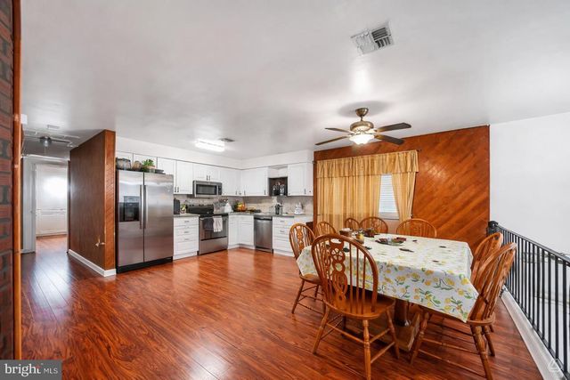 119 CLINTON ST, Hightstown, NJ 08520