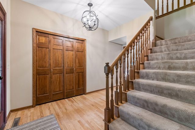 18477 Tristram Way, Eden Prairie, MN 55346