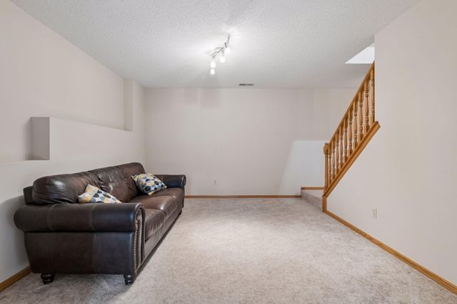 18477 Tristram Way, Eden Prairie, MN 55346