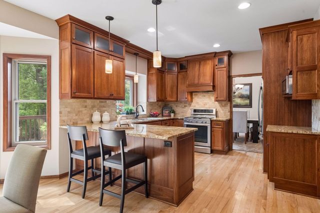 18477 Tristram Way, Eden Prairie, MN 55346
