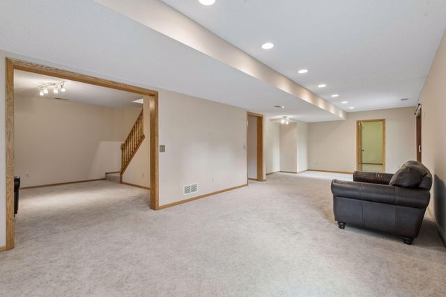18477 Tristram Way, Eden Prairie, MN 55346