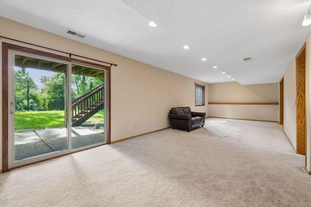 18477 Tristram Way, Eden Prairie, MN 55346