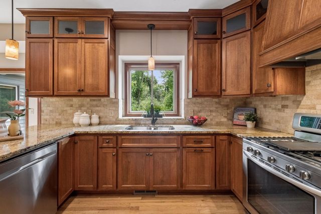 18477 Tristram Way, Eden Prairie, MN 55346
