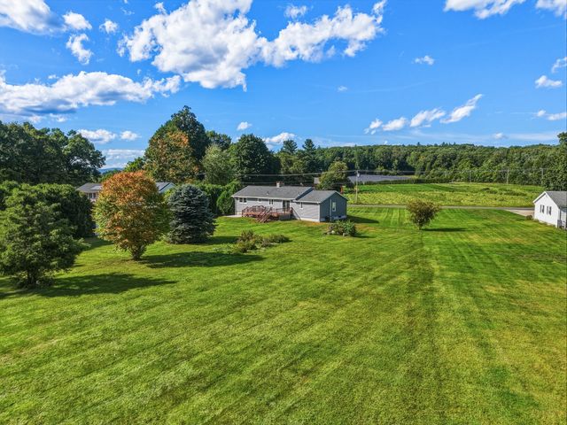 27 Huntington Rd, Hadley, MA 01035