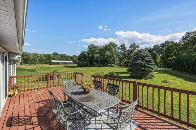 27 Huntington Rd, Hadley, MA 01035
