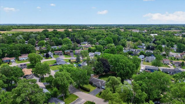 249 Hickory Lane, Antioch, IL 60002