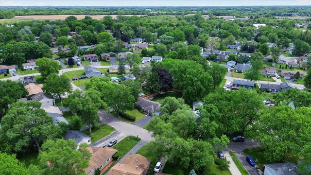 249 Hickory Lane, Antioch, IL 60002