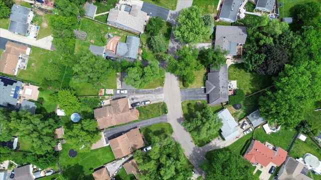 249 Hickory Lane, Antioch, IL 60002