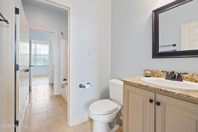 2202 Johnston Street 101, Lafayette, LA 70503