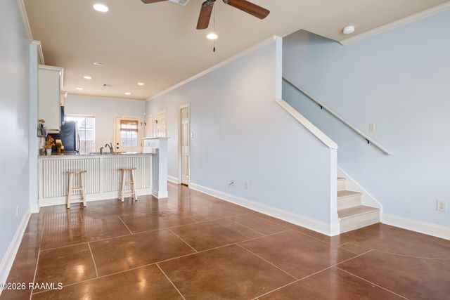2202 Johnston Street 101, Lafayette, LA 70503