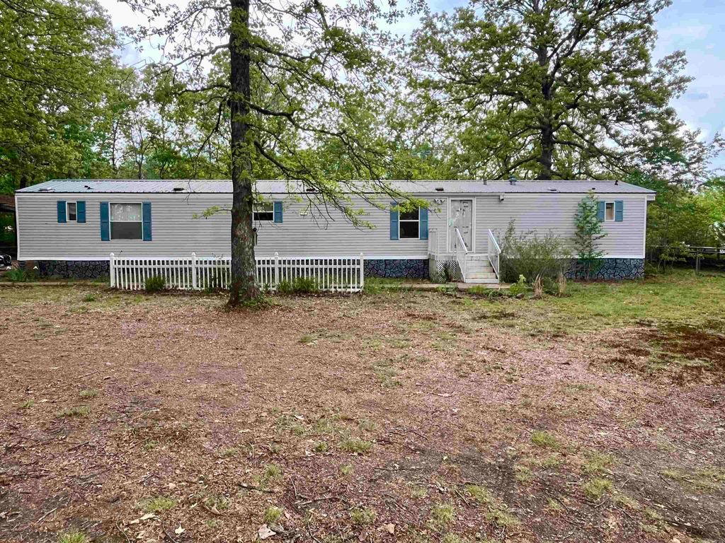 510 Highway 92 W, Higden, AR 72067