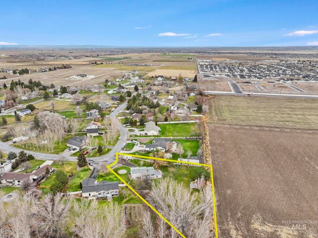 808 Rimview Ln E, Twin Falls, ID 83301