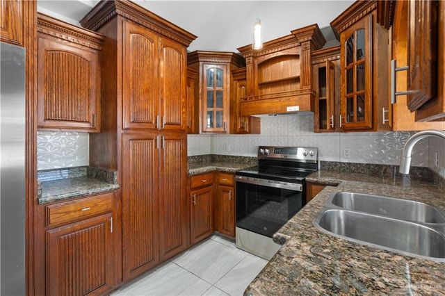 6100 Dana Drive, Mission, TX 78574