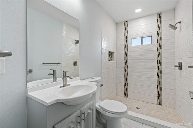 6100 Dana Drive, Mission, TX 78574