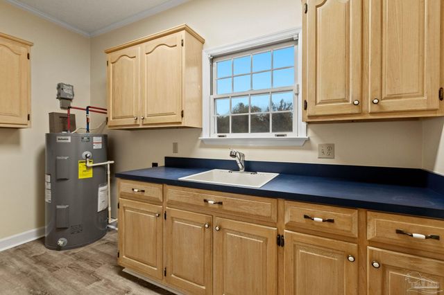 10734 Hwy 31, Atmore, AL 36502