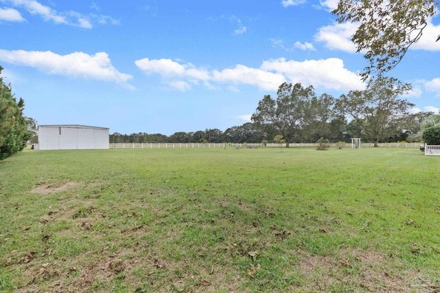 10734 Hwy 31, Atmore, AL 36502