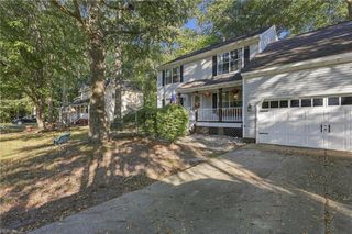 176 Driftwood DR, Chesapeake, VA 23320