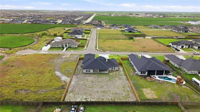 2601 Pacific View St, Corpus Christi, TX 78415