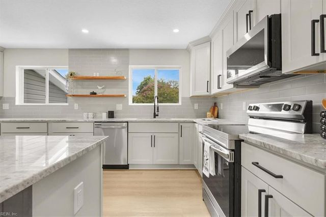 3760 Harton Rd, Virginia Beach, VA 23452