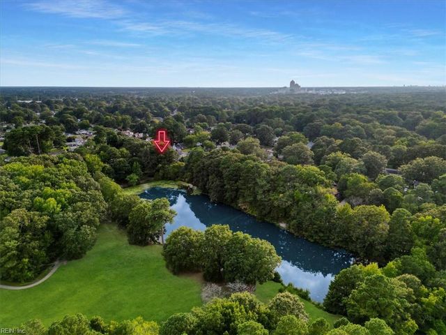 3760 Harton Rd, Virginia Beach, VA 23452