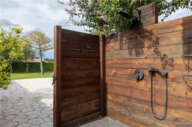 3900 Cosentino Drive, Edinburg, TX 78541