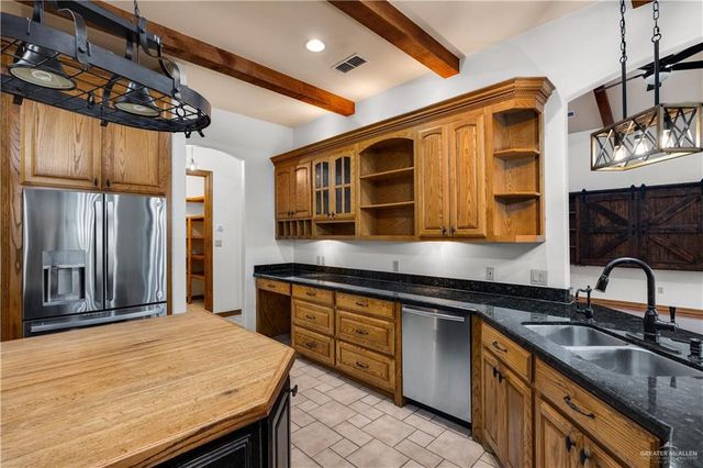 3900 Cosentino Drive, Edinburg, TX 78541