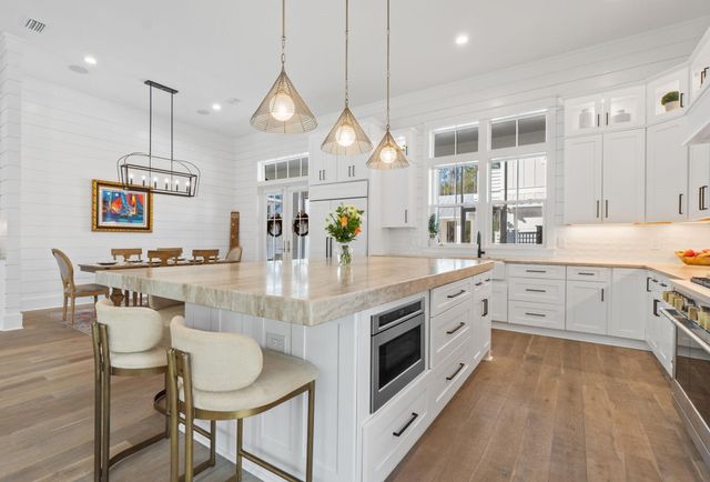 92 Rosecourt Street, Inlet Beach, FL 32461