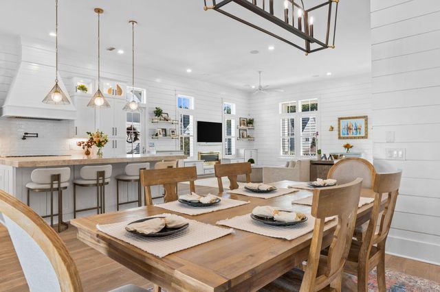 92 Rosecourt Street, Inlet Beach, FL 32461