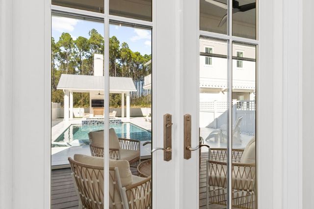 92 Rosecourt Street, Inlet Beach, FL 32461